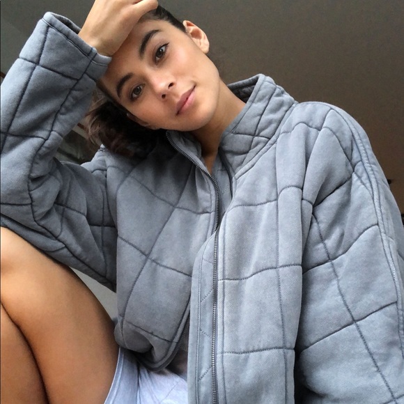 ✨SOLD✨ Glassons Quilted Dolman Zip Up Jacket Dusty Blue - Picture 2 of 6